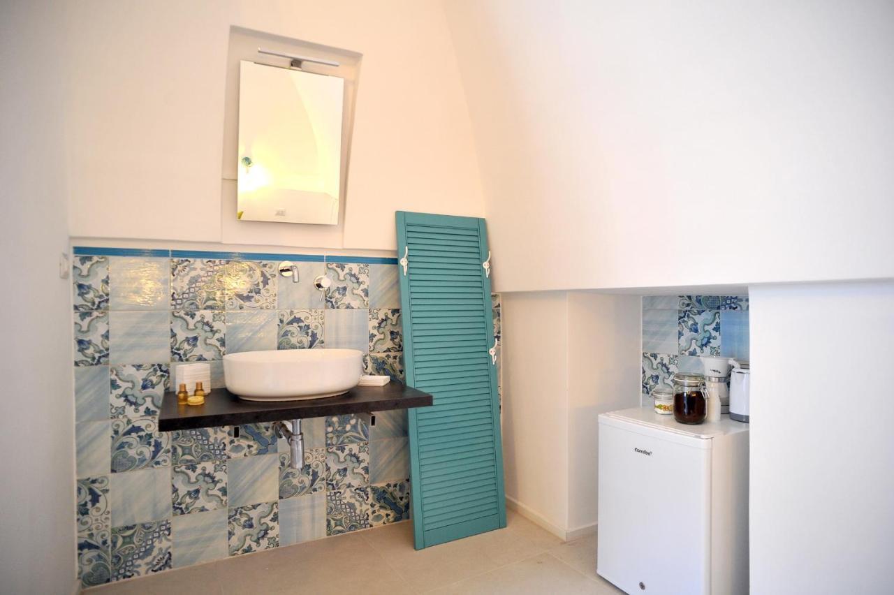 One-Bedroom House,1052291206:JPEG