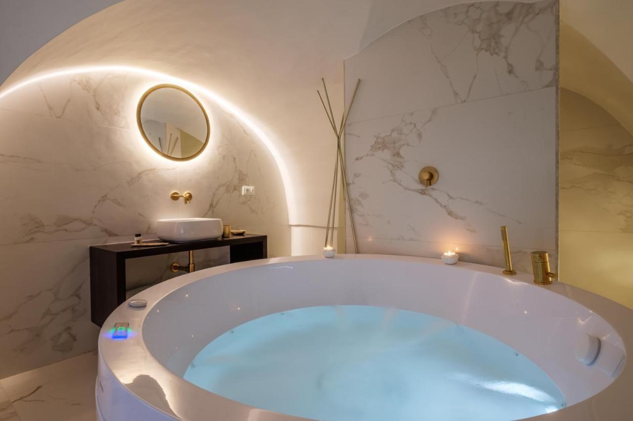 Chambre Lit Queen-Size avec Baignoire Spa