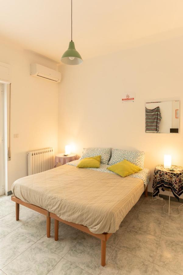 Double or Twin Room Private External Bathroom