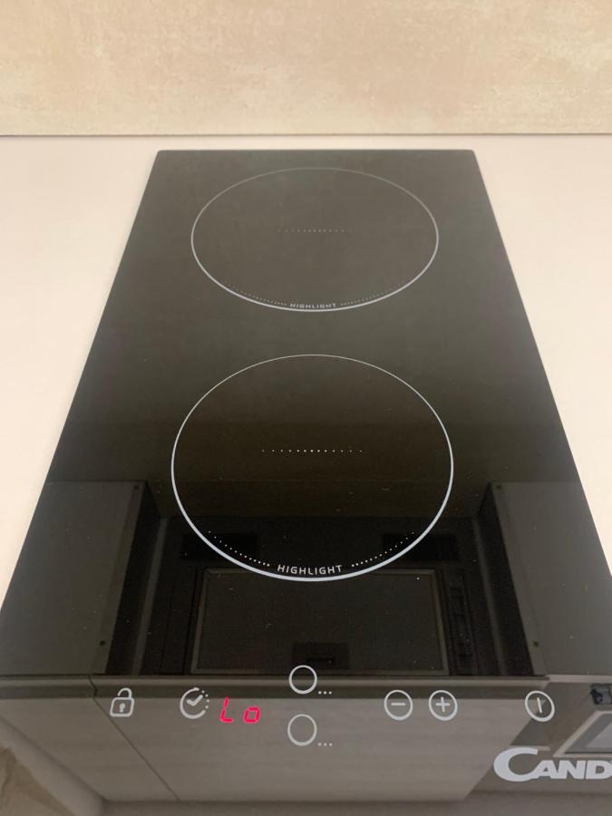 One-Bedroom House,1117610763:JPEG