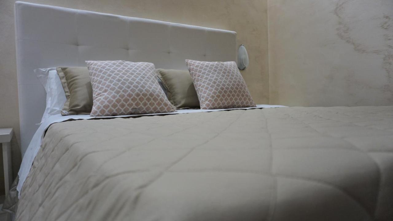 Camera Matrimoniale con Balcone