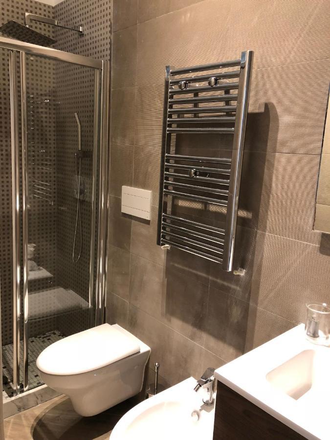 Camera Singola con Bagno Privato