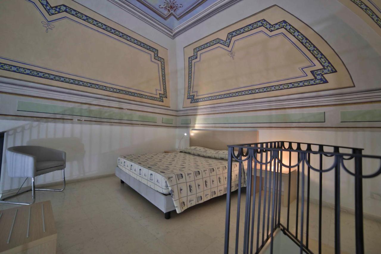Two-Bedroom Apartment Deluxe Split Level