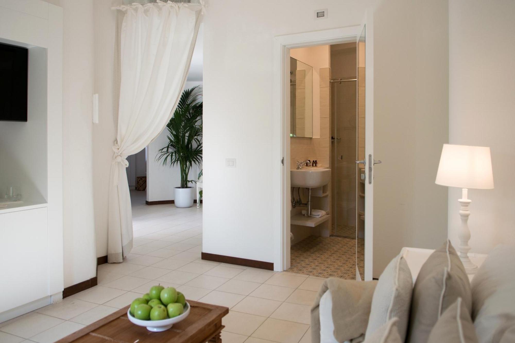 Suite mit Terrasse und eigenem Pool