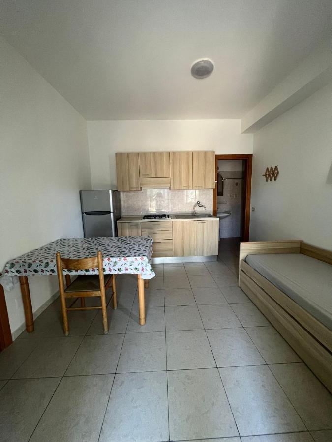 One-Bedroom Bungalow
