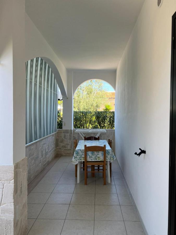 One-Bedroom Bungalow