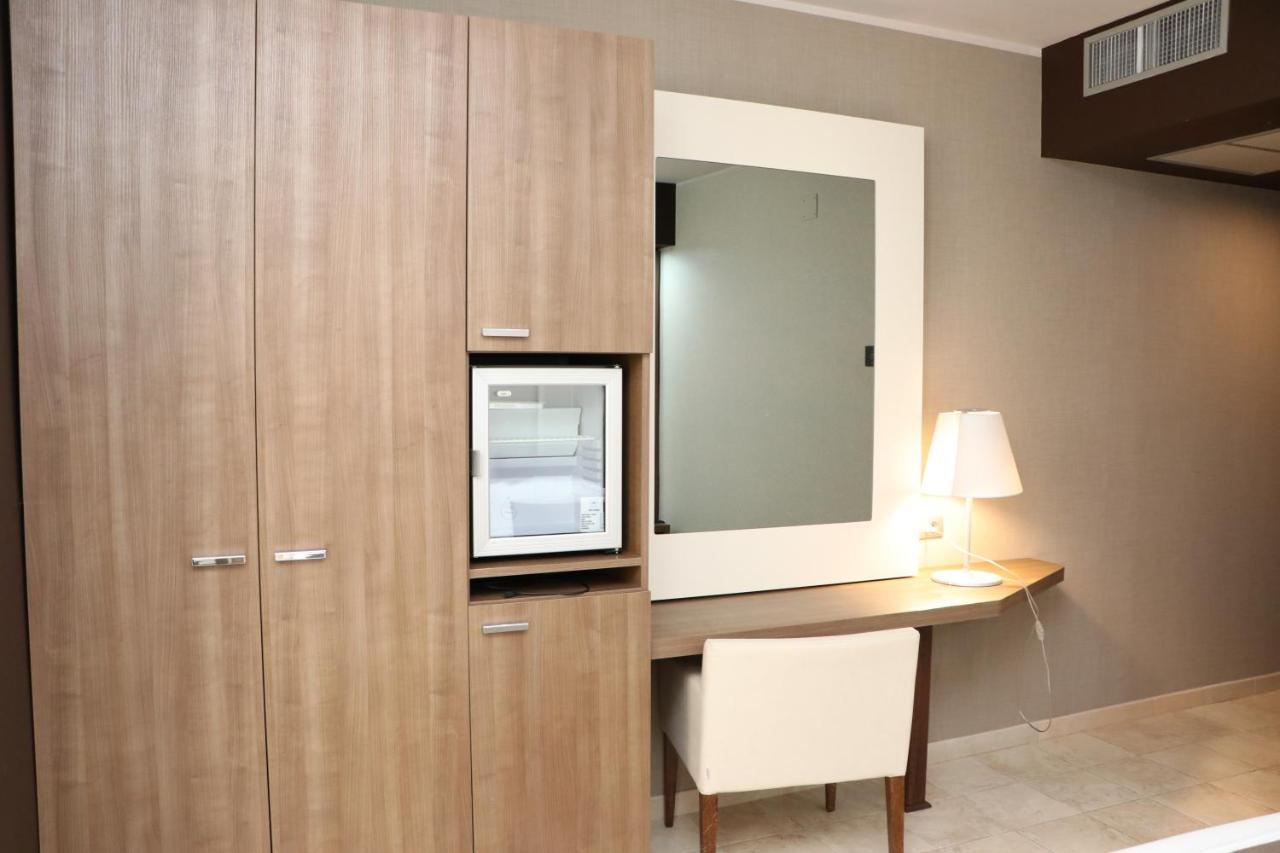 Standard Double Room,1346104343:JPEG