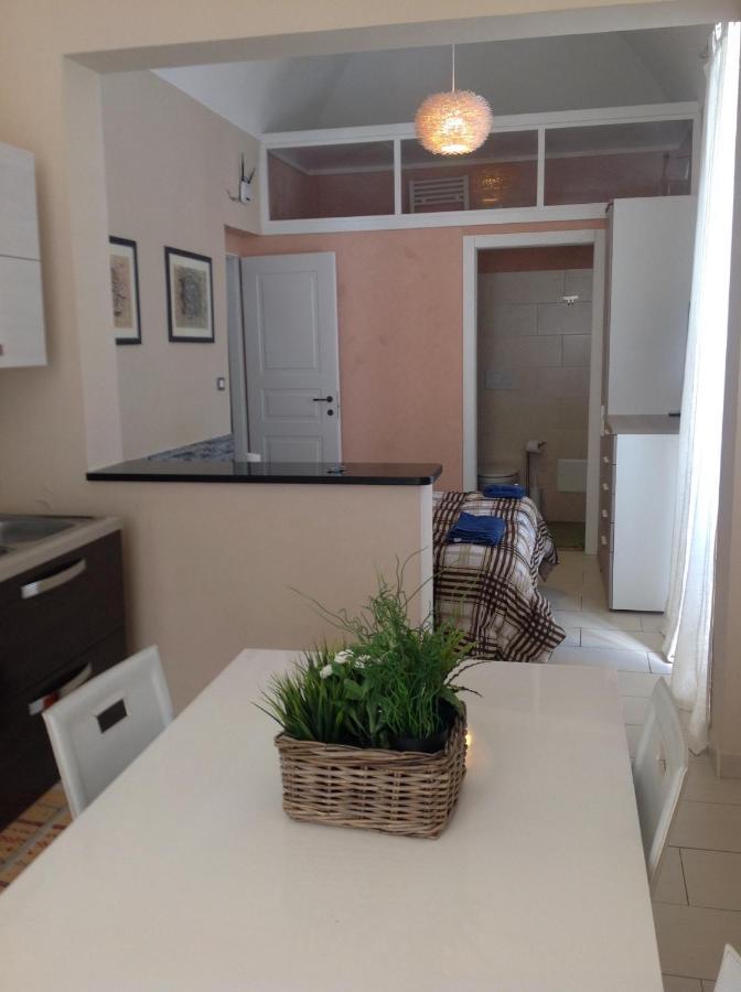 Double Room with Balcony,1357743917:JPEG