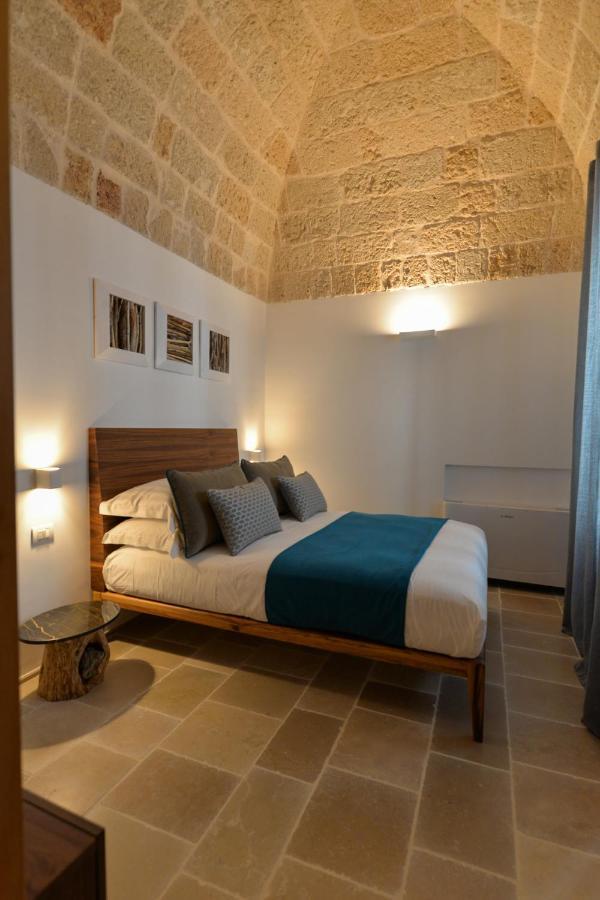 Double Room,1412936189:JPEG