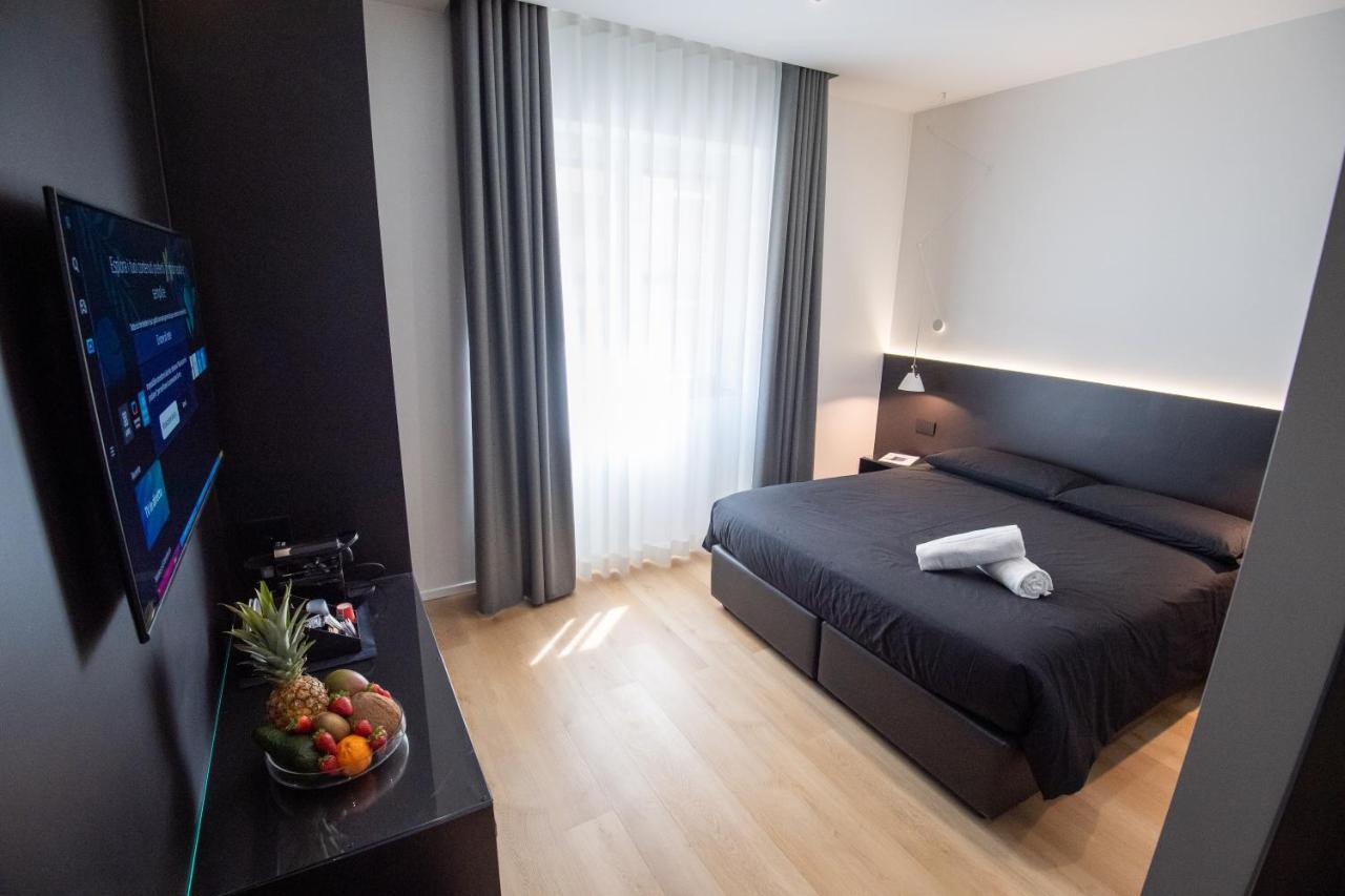 Standard Double or Twin Room Balcony,1429912945:JPEG