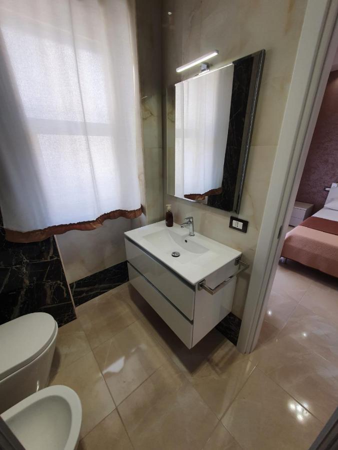 King Room with Balcony,1469653127:JPEG