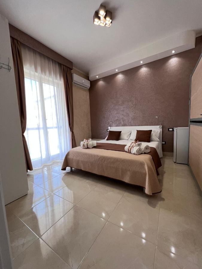 Kamer met Kingsize Bed en Balkon