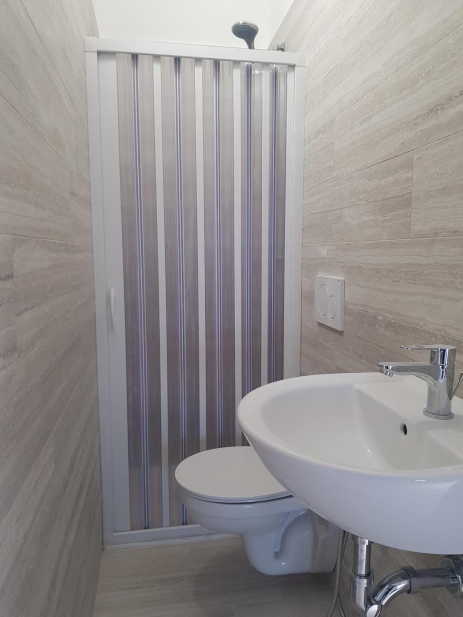 Tweepersoonskamer met 1 of 2 Bedden en Eigen Badkamer