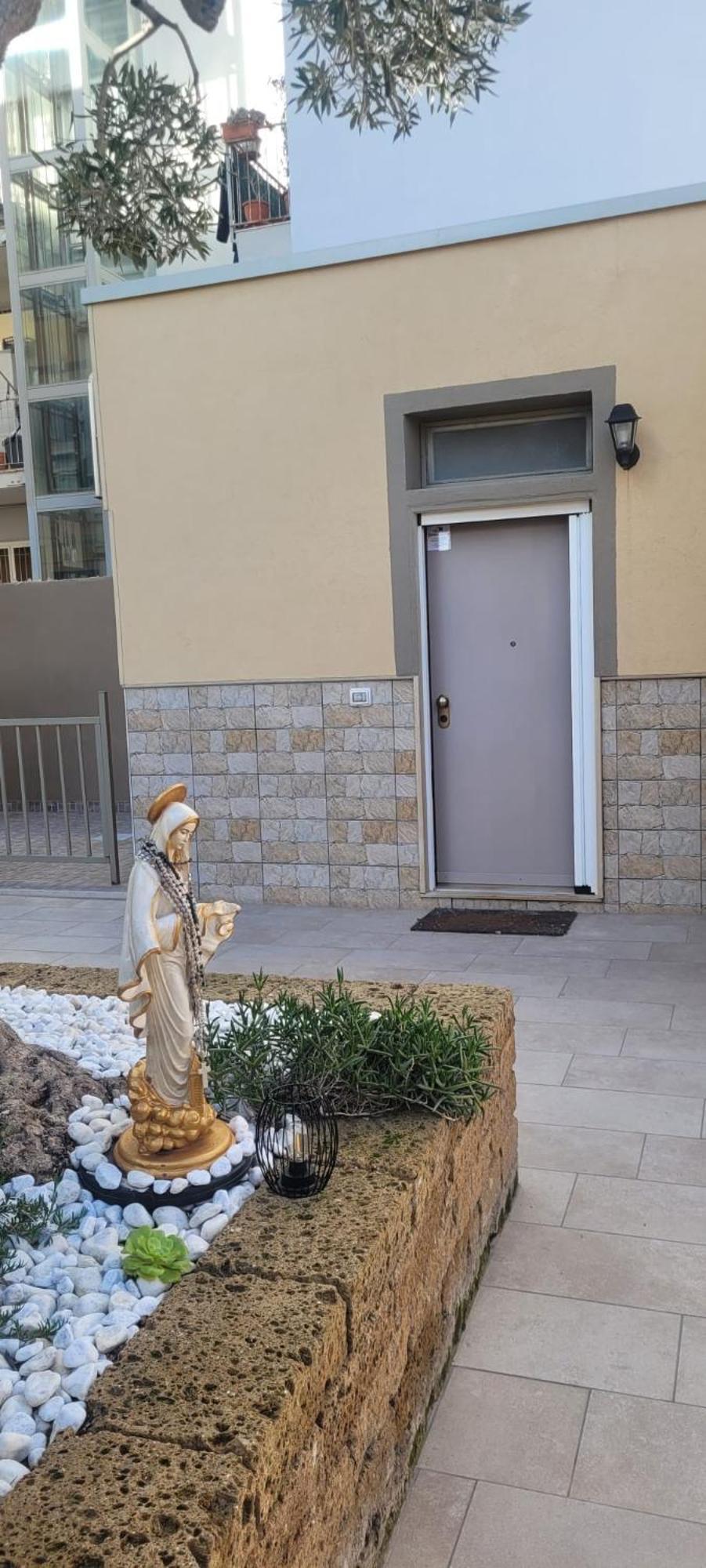 One-Bedroom Apartment Ground Floor