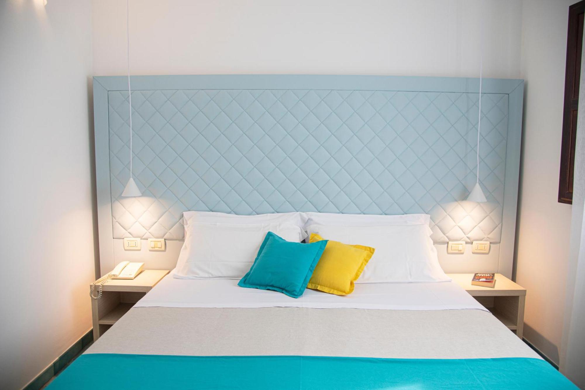 Quadruple Suite
