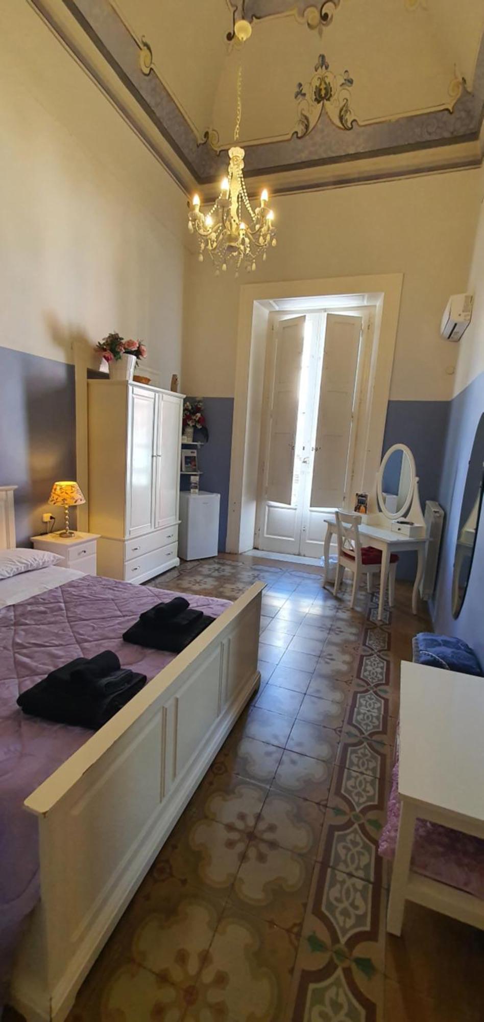 Camera Matrimoniale con Bagno Privato Esterno