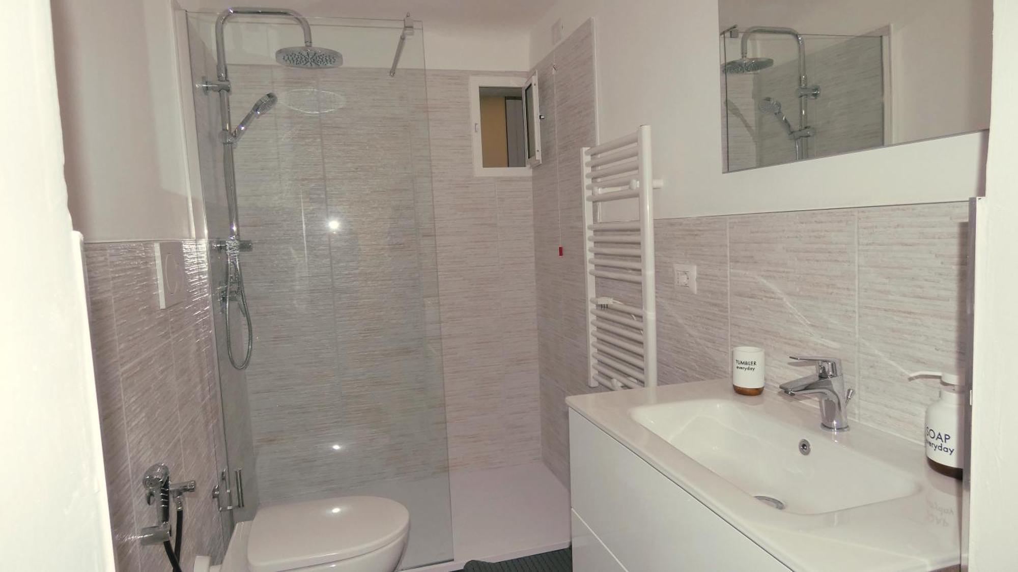 Habitación Doble con baño privado