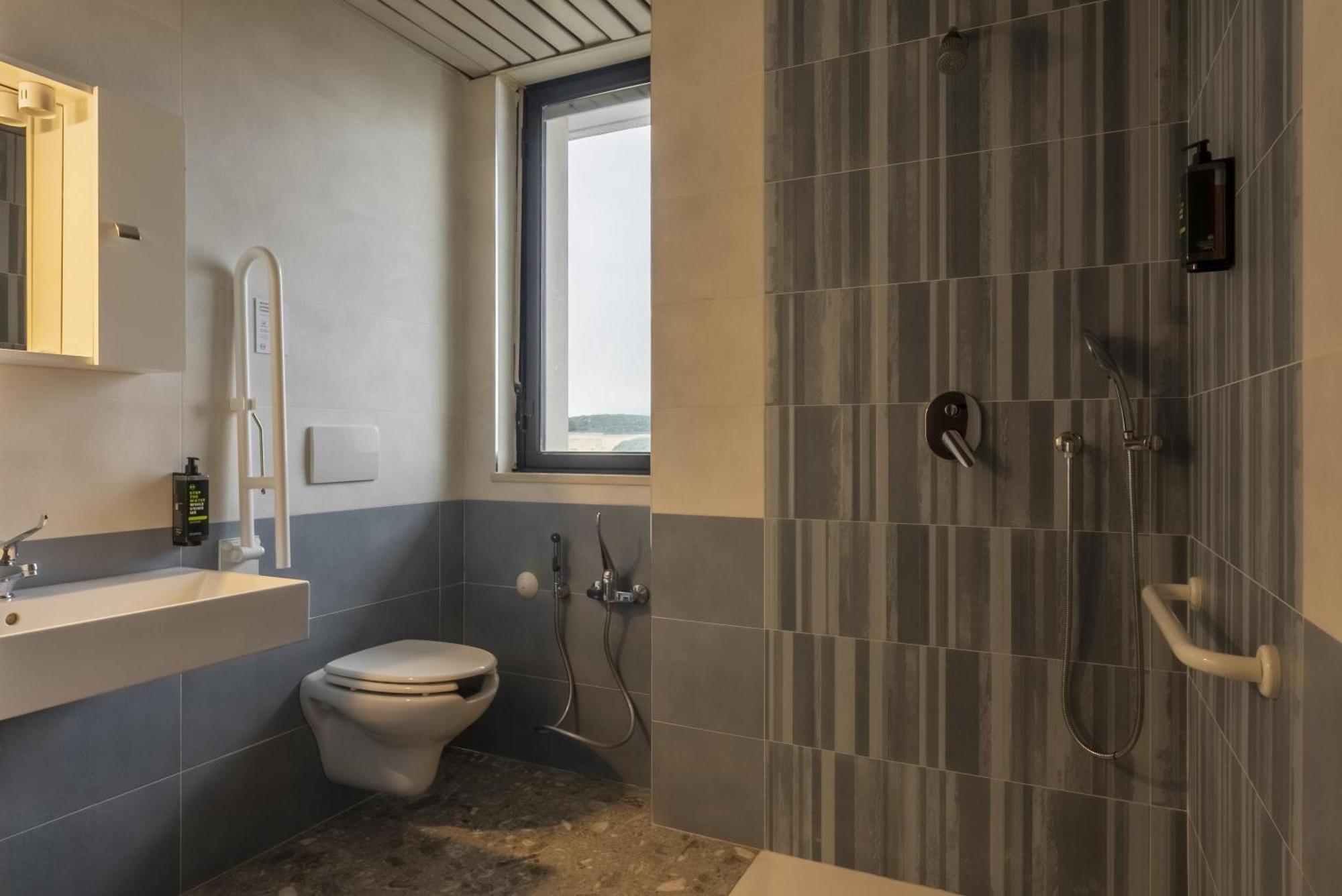 Double Room - Disability Access