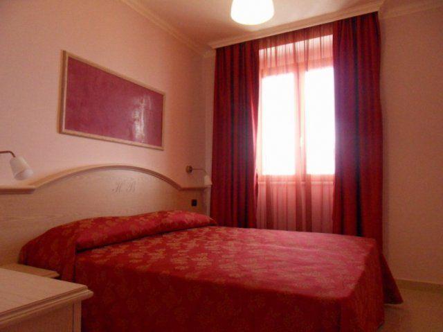 Double or Twin Room,237482401:JPEG