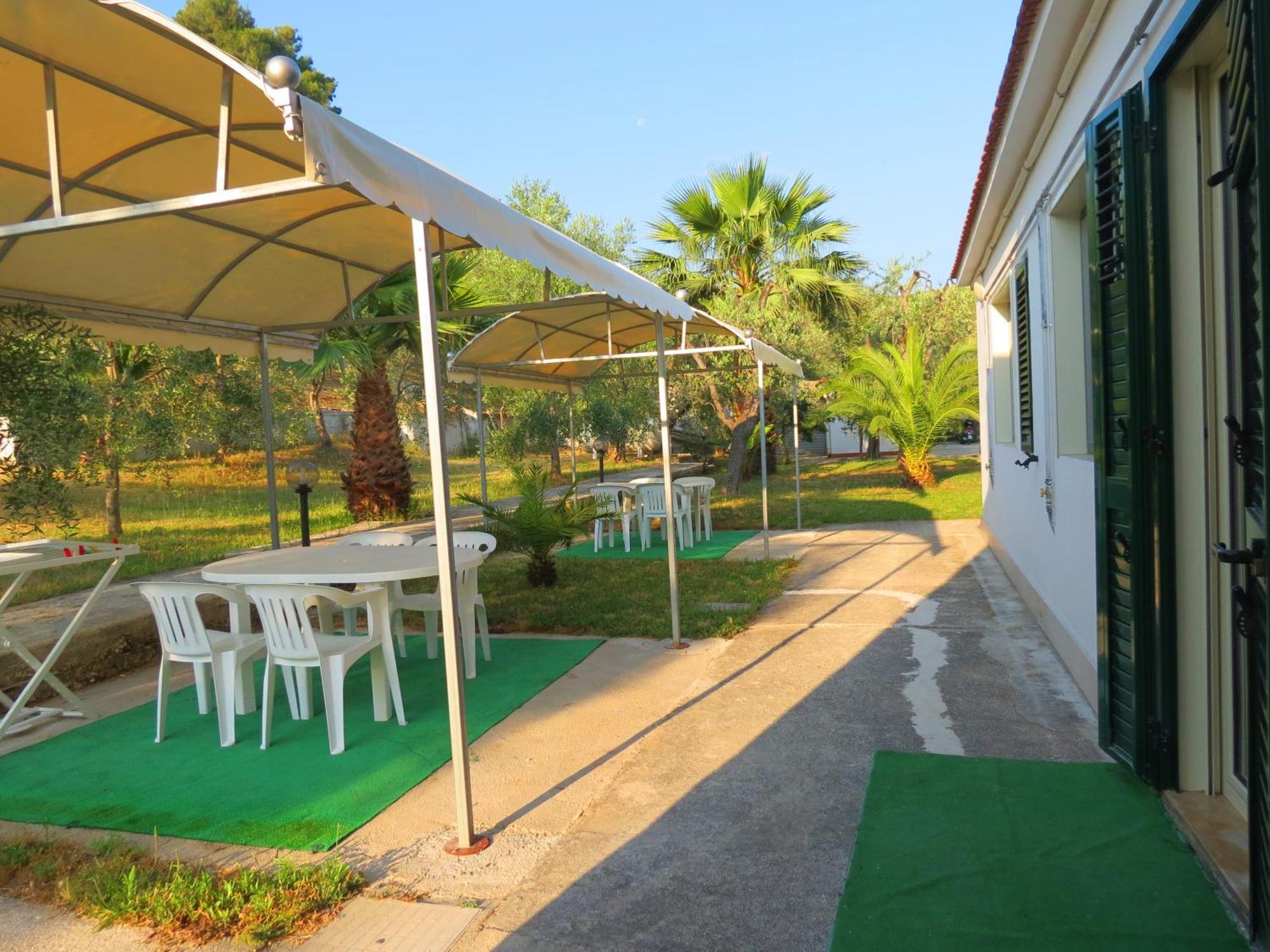 Apartment mit 2 Schlafzimmern und Gartenblick