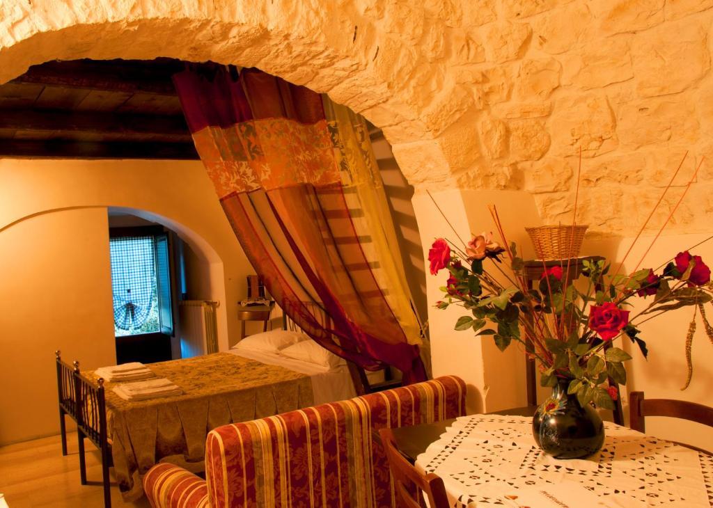 Quadruple Room in Trullo Stone-House