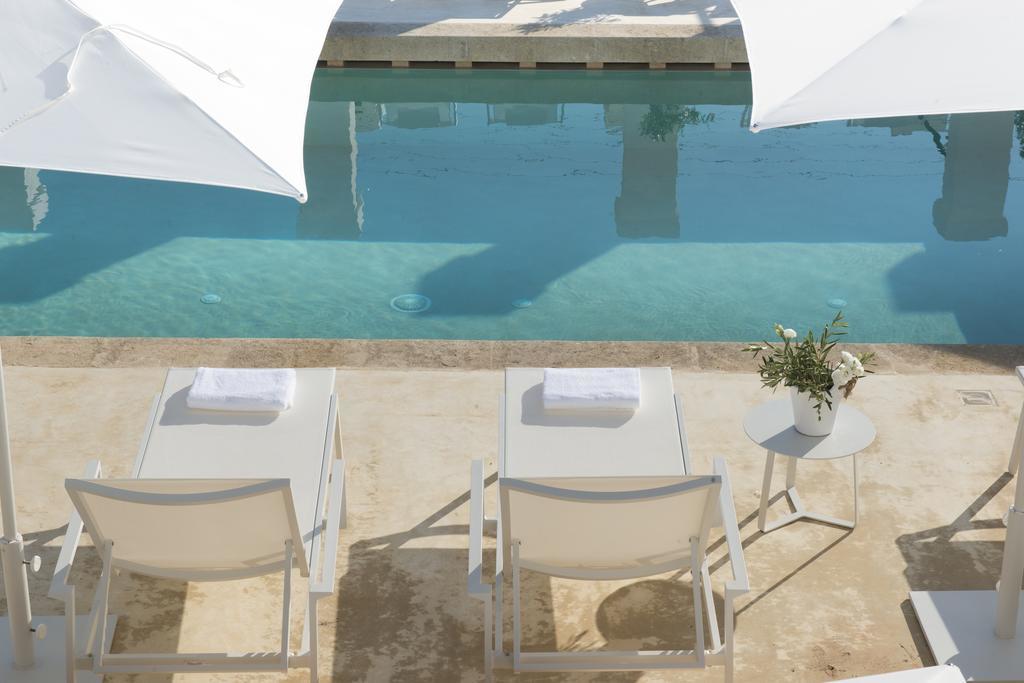 Junior Suite with Pool View
