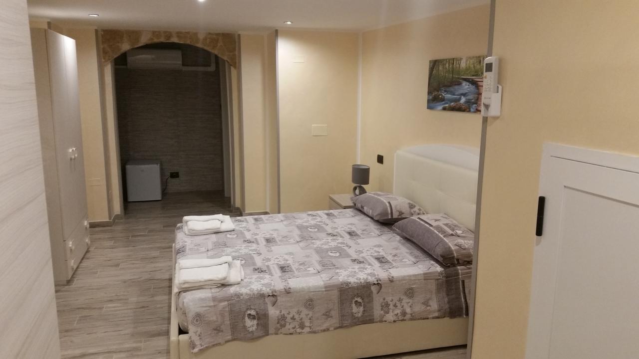 Double Room,543553281:JPEG