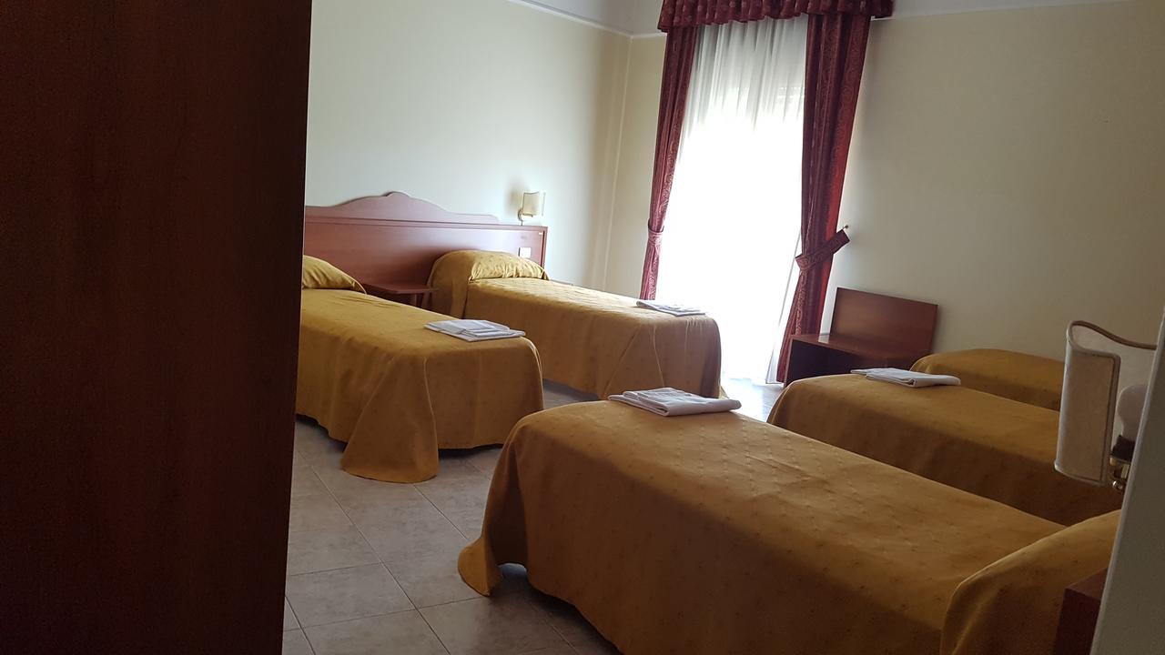 Quadruple Room with Bathroom