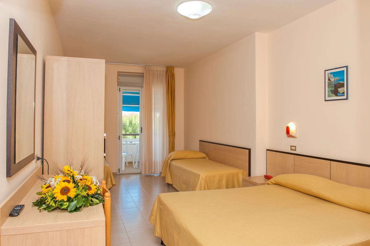 Deluxe Vierbettzimmer mit Meerblick