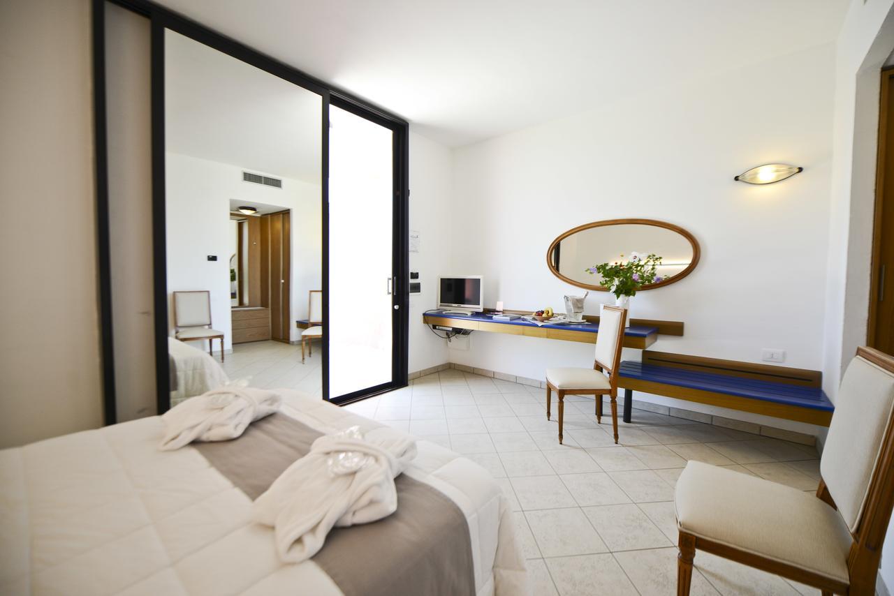 Suite with Garden View