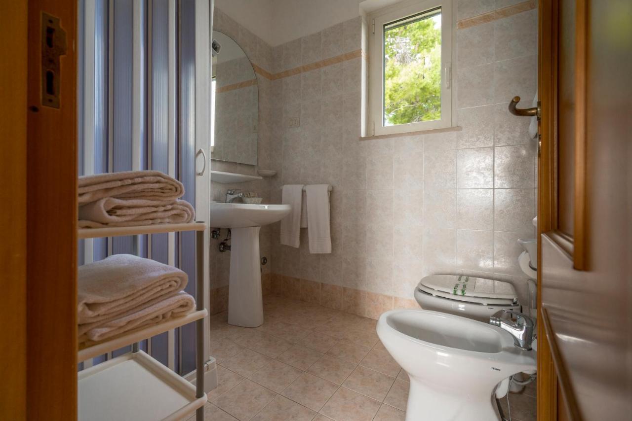 One-Bedroom Apartment Terrace