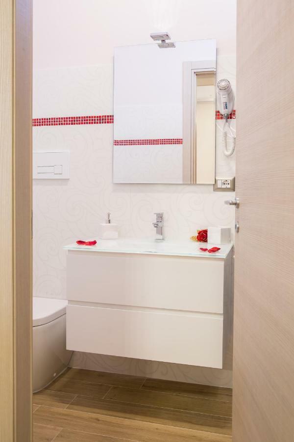 Camera Matrimoniale con Bagno Privato