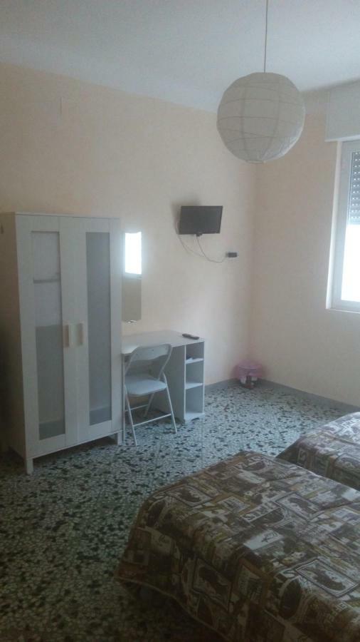 Standard Triple Room,850802240:JPEG