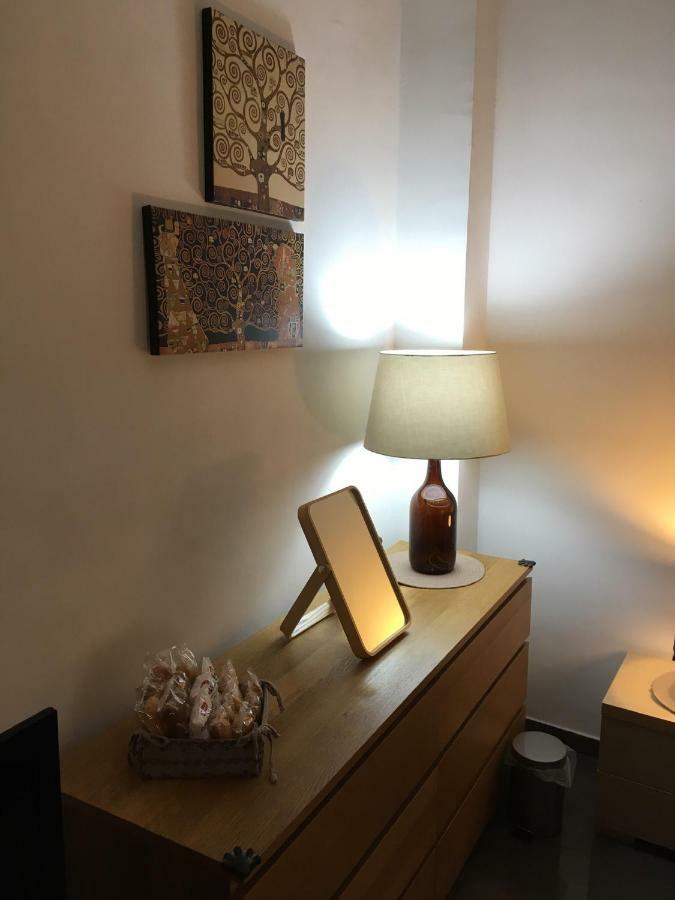 Tweepersoonskamer met 1 of 2 Bedden en Gedeelde Badkamer
