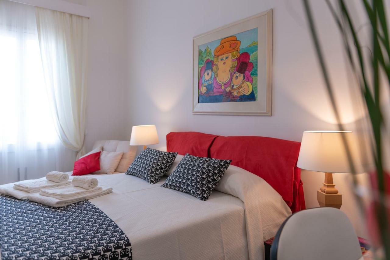 Dreibettzimmer mit Balkon