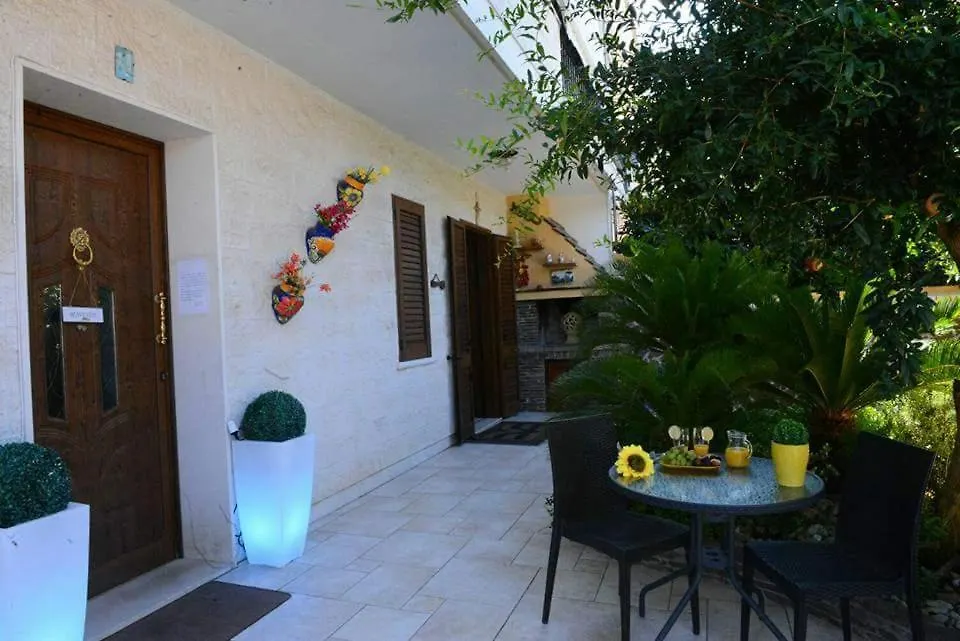 Profumo Di Mare B&B-1