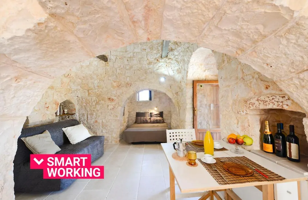 I Trulli Del Ciliegio Con Giardino By Wonderful Italy-1