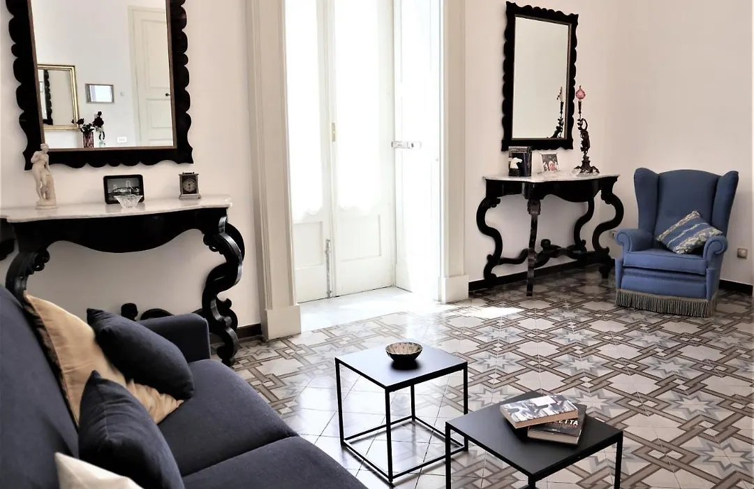 Chez Moi-1