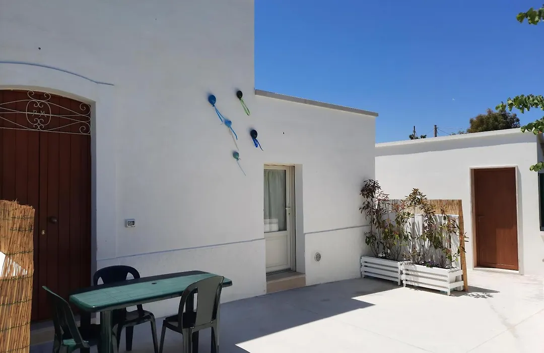 Trulli Donna Isabella 2-1