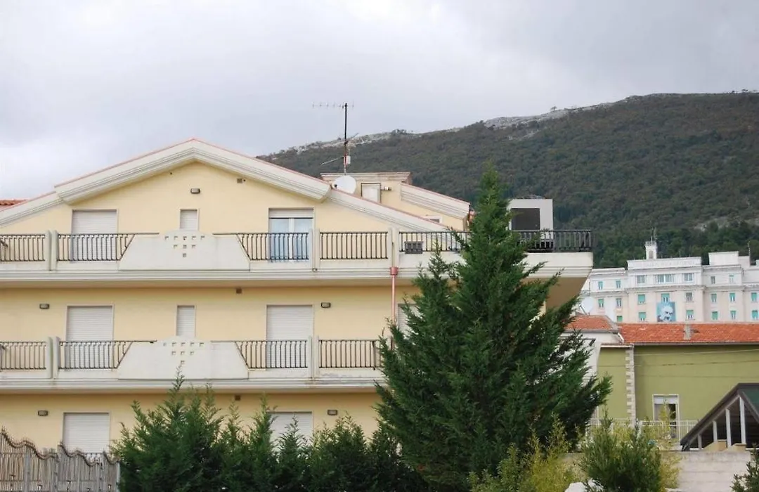 Hotel Il Chierichetto-1