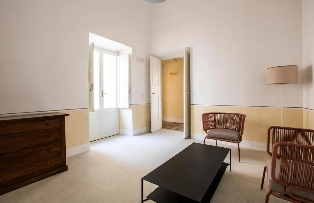 Palazzo Balsamo-1