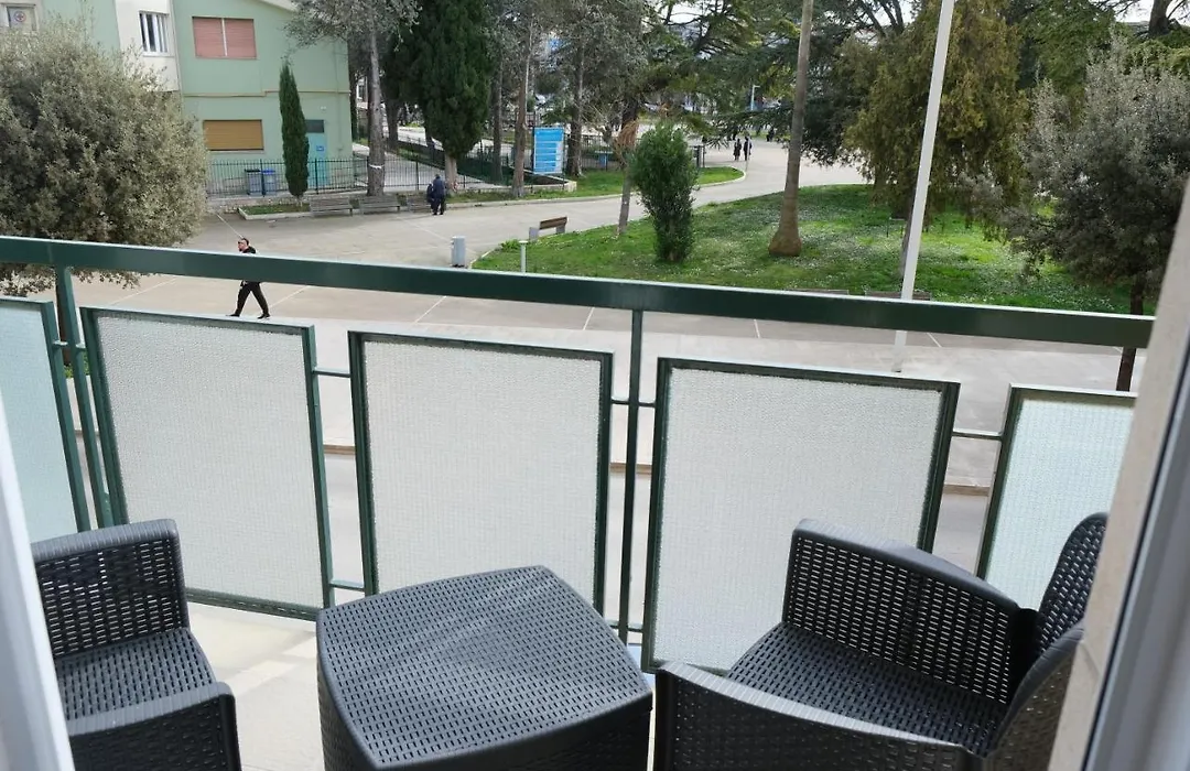 Garibaldi House - B&B Luxury-1