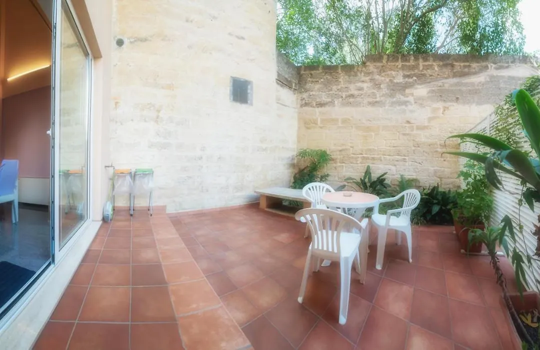 Il Cortile Delle Esperidi-1