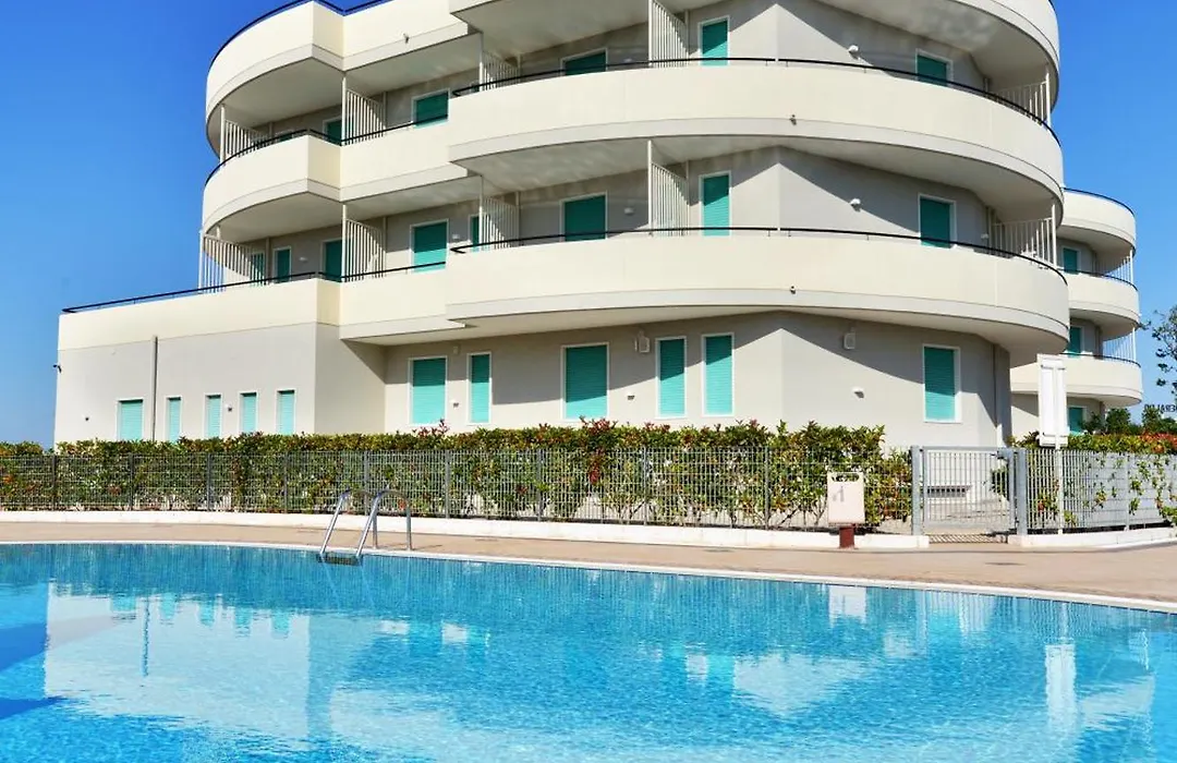 Hotel Lo Smeraldo-1