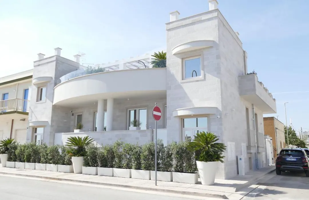 La Caletta Suite Torre Canne-1