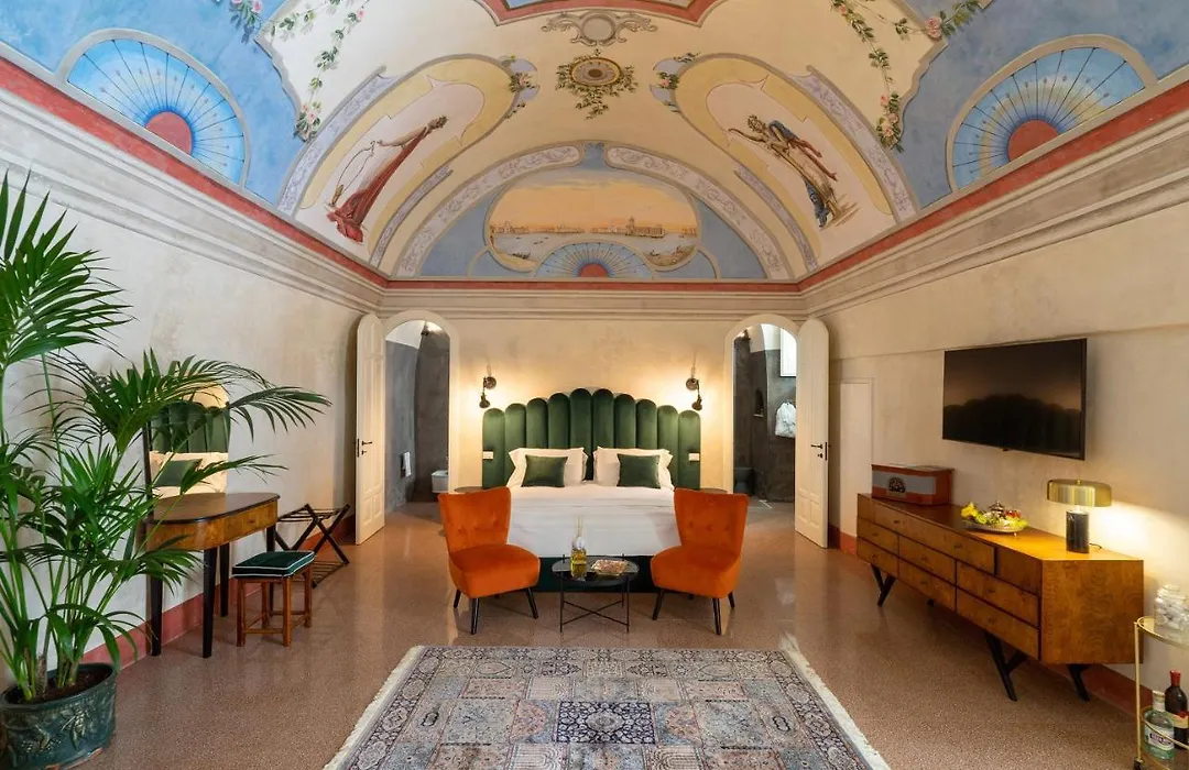 Relais La Casa Del Poeta-1