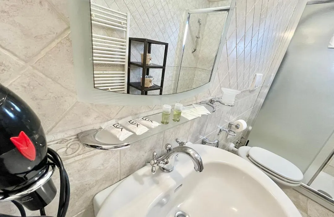 Romano B&B-1