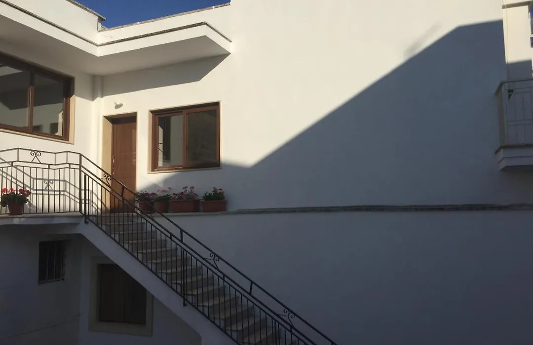 Conte Spada Home-1