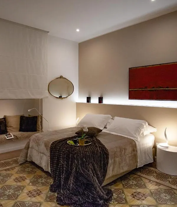 La Chimera Luxury Home-1