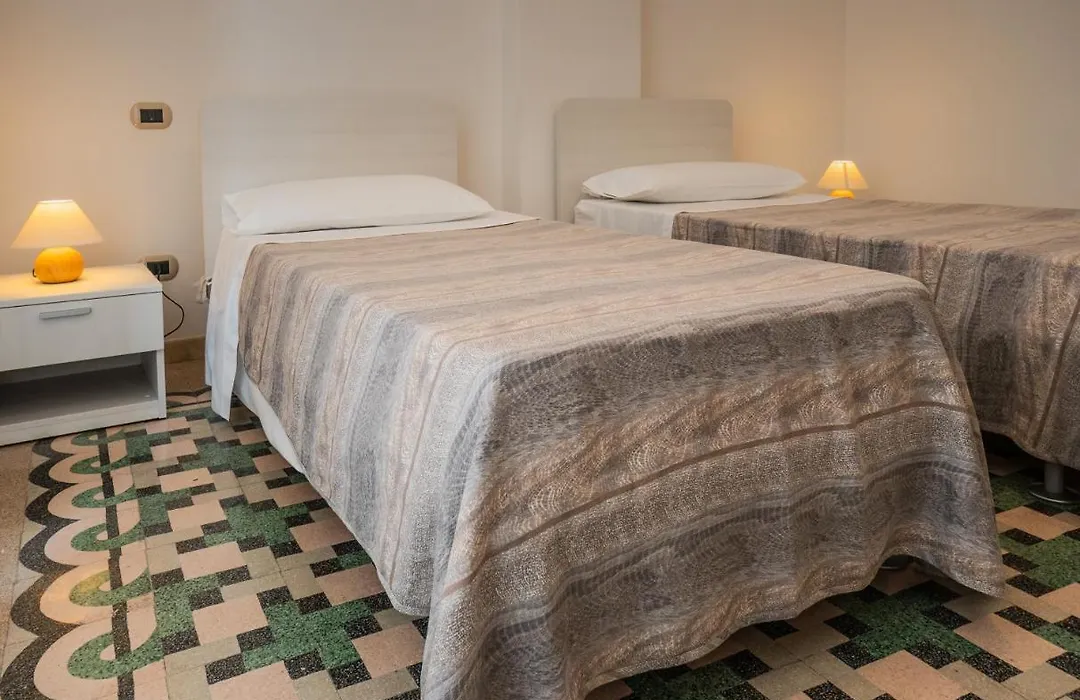 Pesciolino B&B-1